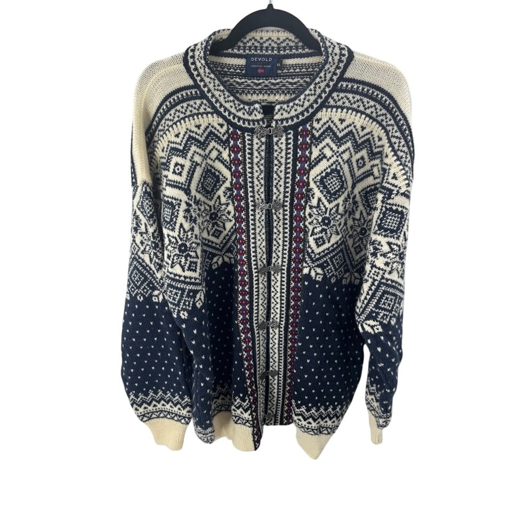 Devold of Norway Wool Nordic Cardigan Sweater Pewter Clasps Navy XL Mens
